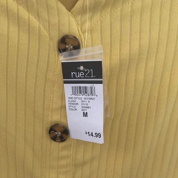 Rue21 Yellow Off-Shoulder Buttoned Blouse - Picture 3 of 5